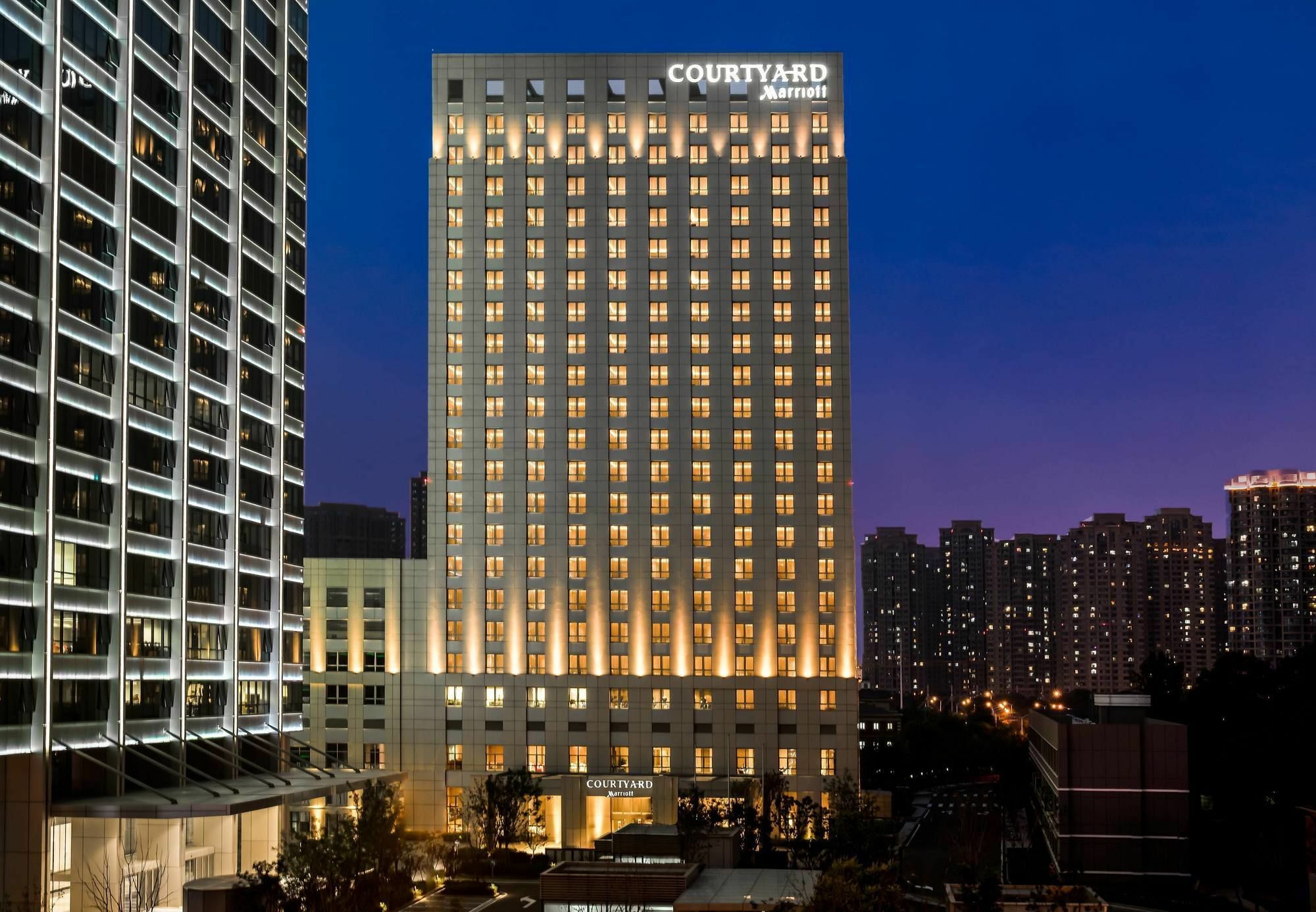 Courtyard By Marriott Tianjin Hongqiao Hotel Kültér fotó